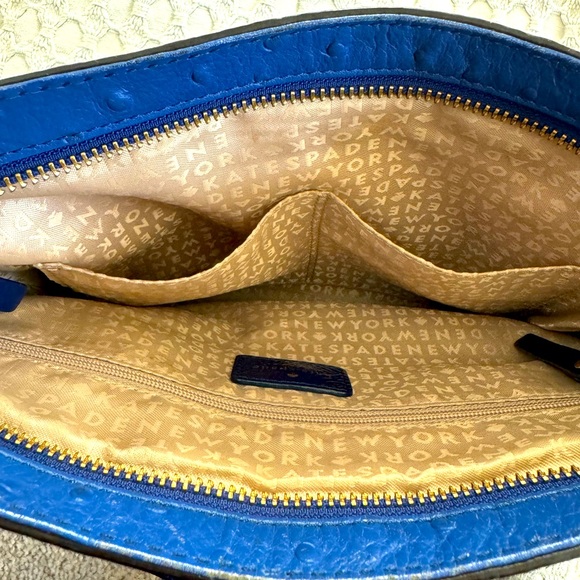 Kate Spade ostrich embossed purse - Picture 8 of 8